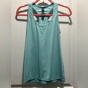Yogalicious Women's Racerback Tank Top - Size L (EUC)
